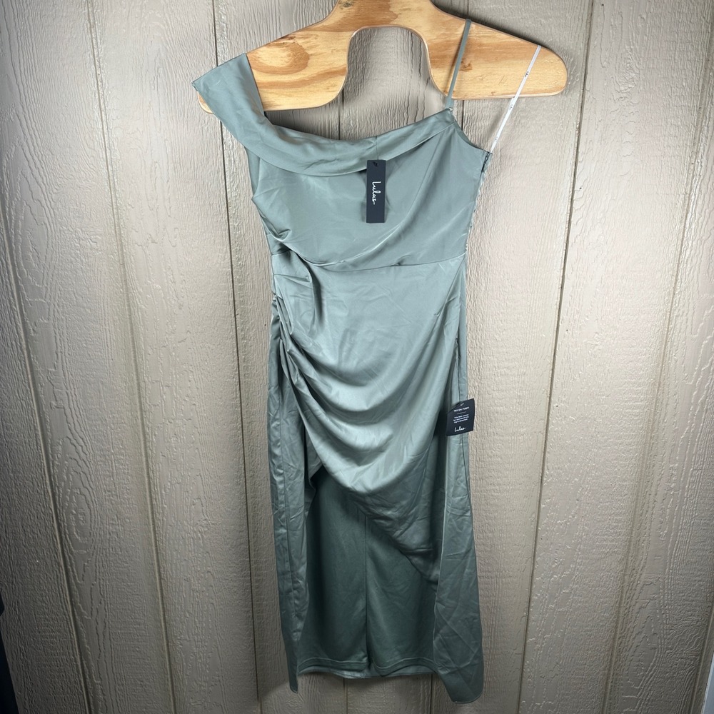 NEW Lulus Showing Off a Little Green Asymmetrical Tulip Midi Dress Womens Large